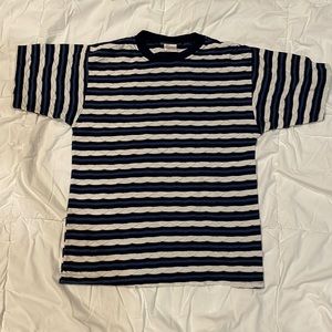 Textured Knit, sharp looking short sleeve knit Tee, XL 14/16